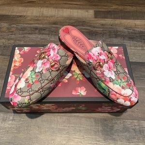 gucci flower loafers